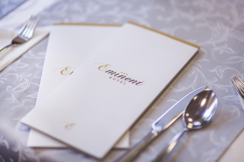Hotel Eminent Zlaté Moravce Eksteriør billede